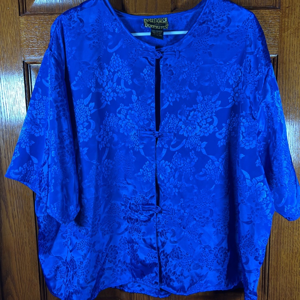 Solange Satin 22/24 Blue Floral Kimono Type Sleep Wear Top Only